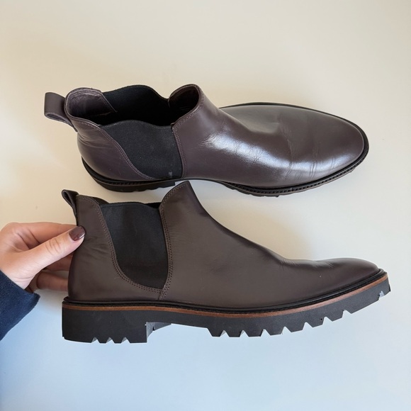 Ecco Other - ECCO Men’s Leather Chelsea Boots Plum Chocolate Brown Lug Sole Size 41